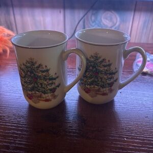 Holiday Christmas Tree Mugs - Set of 2